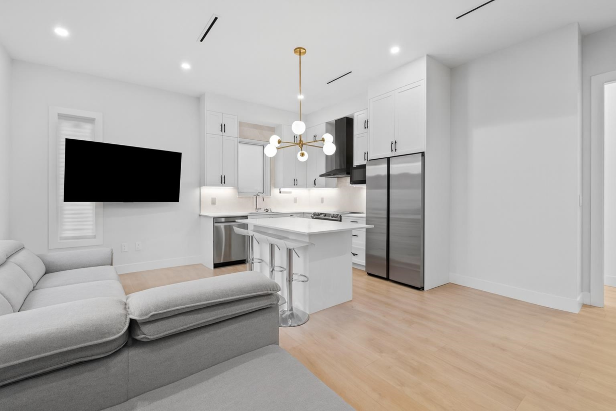 Family Room Photo of 5499 Manor Street, Burnaby, BC