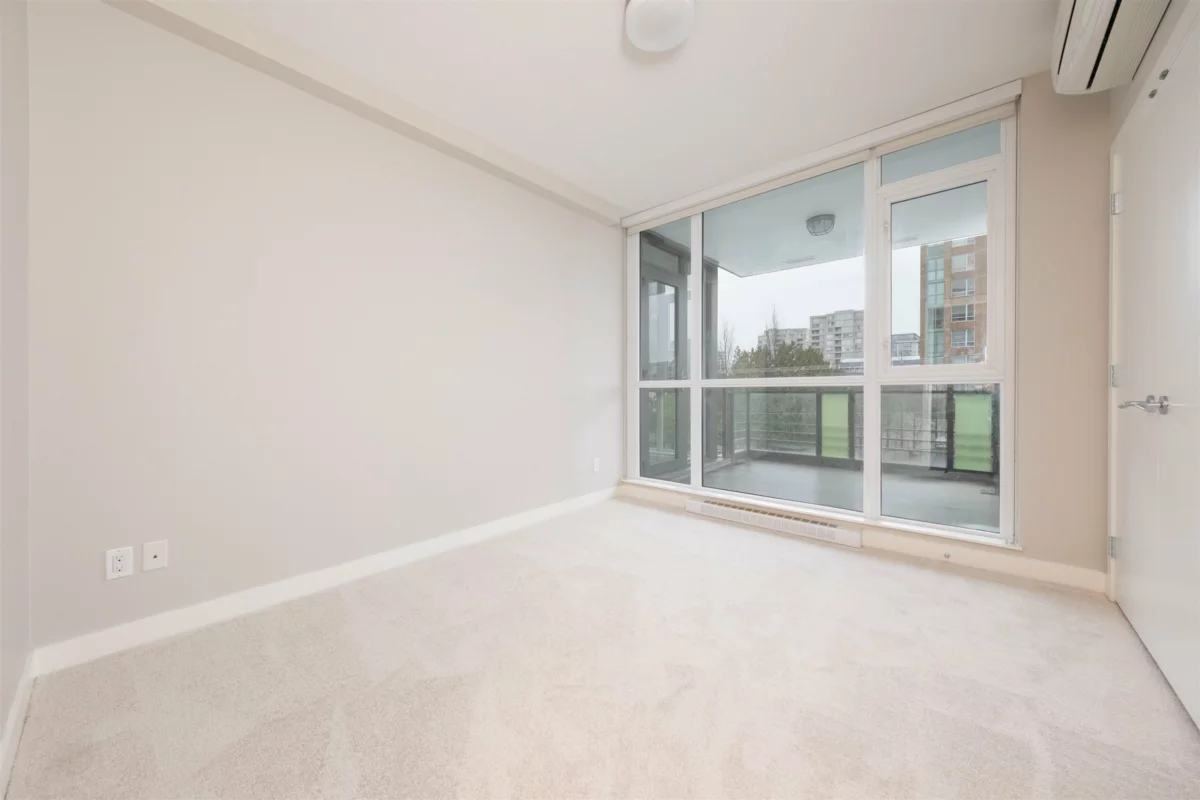 Basement Recreation Room Photo of 505 6180 Cooney Road, Richmond, BC