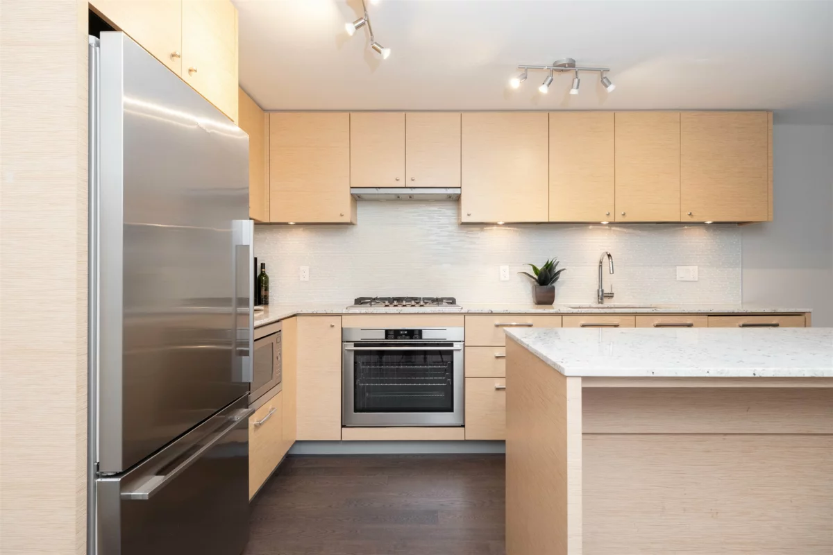 Living Room Photo of 505 6180 Cooney Road, Richmond, BC