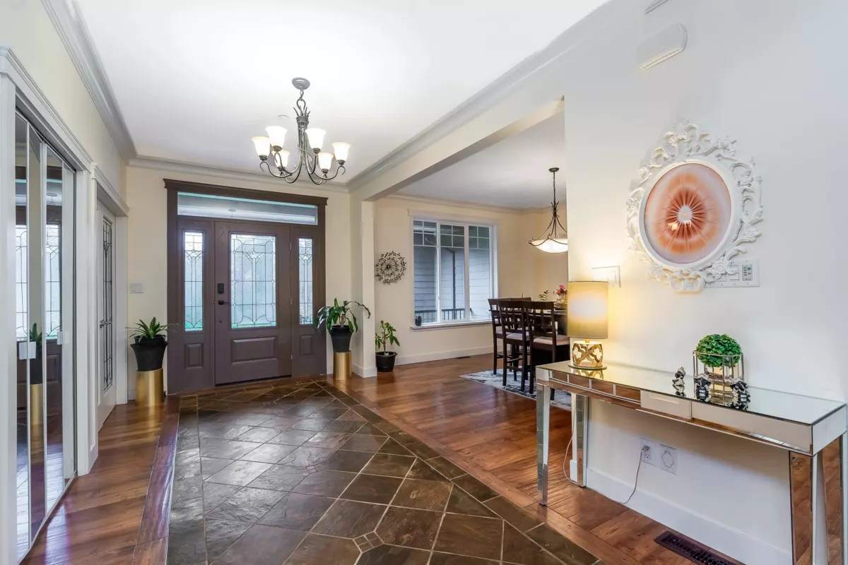 Dining Area Photo of 11722 272 Street, Maple Ridge, BC