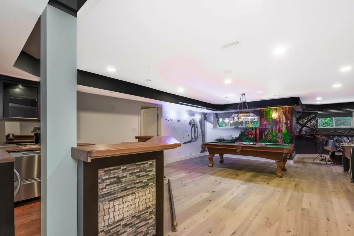 Hallway Photo of 11722 272 Street, Maple Ridge, BC