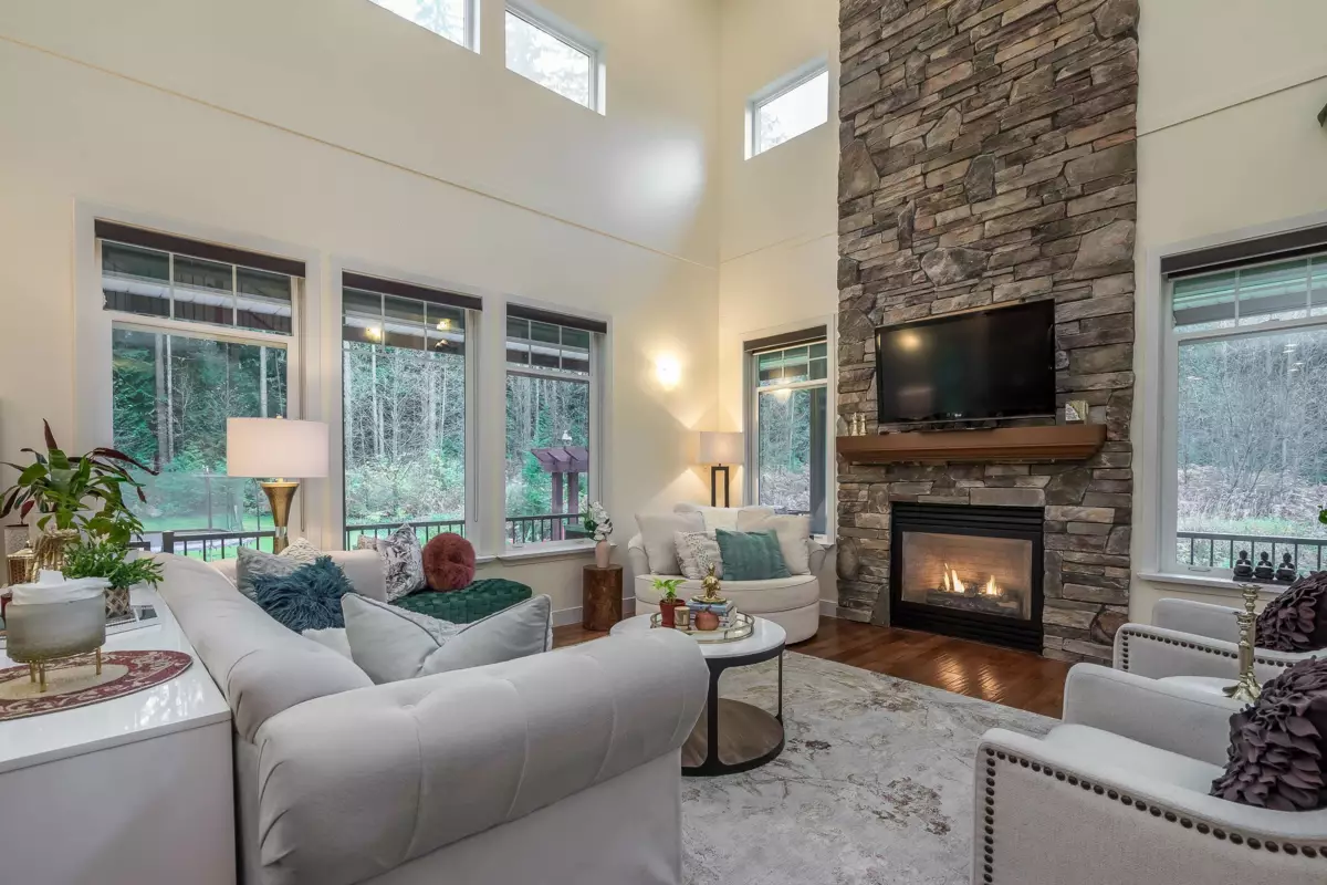 Primary Bathroom Photo of 11722 272 Street, Maple Ridge, BC