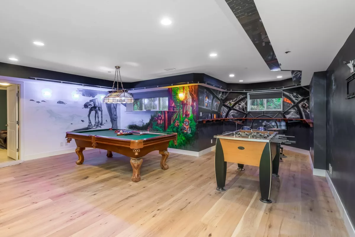 Staircase Photo of 11722 272 Street, Maple Ridge, BC