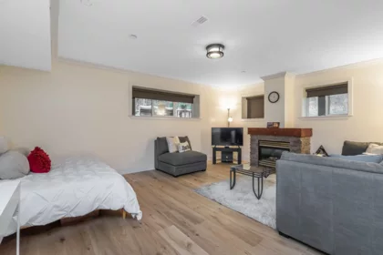 Basement Recreation Room Photo of 11722 272 Street, Maple Ridge, BC