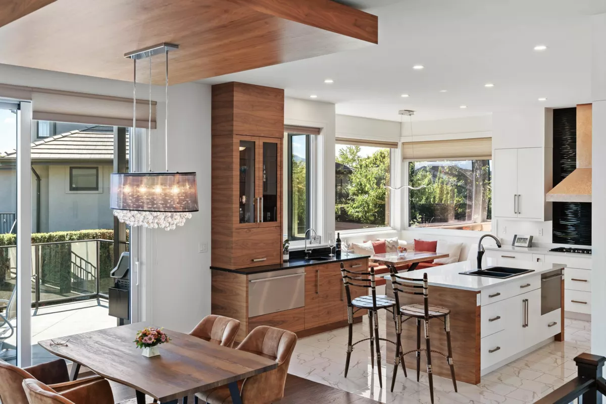 Guest Bathroom Photo of 35528 Eagle Summit Drive, Abbotsford, BC