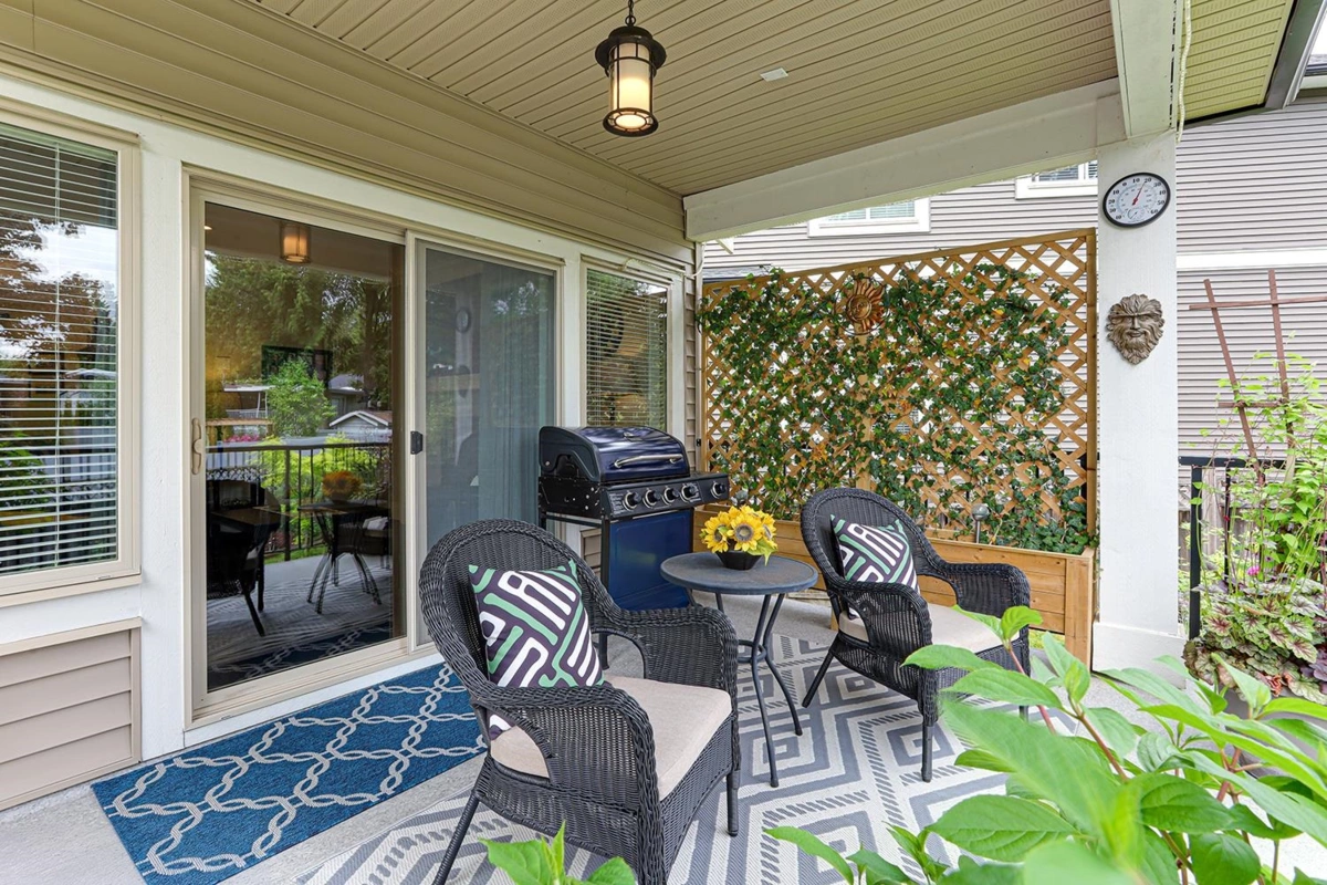 Bedroom 2 Photo of 3968 Robin Place, Port Coquitlam, BC