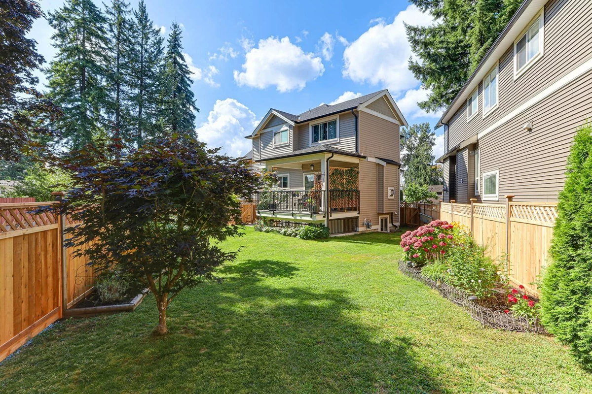 Fitness Center Photo Near 3968 Robin Place, Port Coquitlam, BC