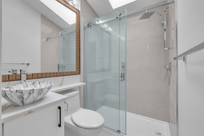 Office / Den Photo of 4325 Kamloops Street, Vancouver, BC