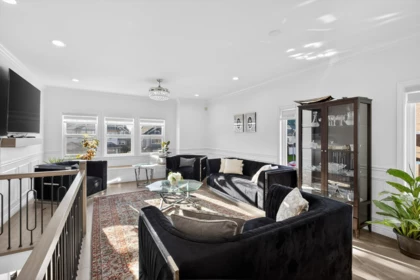 Living Room Photo of 32747 Lightbody Court, Mission, BC