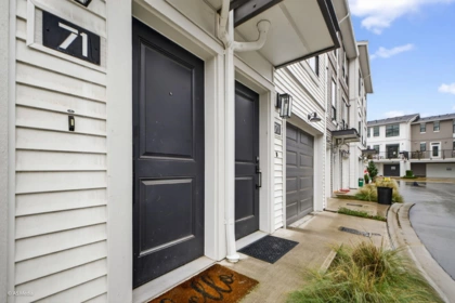 71 2774 Montrose Avenue, Abbotsford, BC, Abbotsford — Townhouse for sale