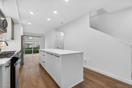 Pantry Photo of 71 2774 Montrose Avenue, Abbotsford, BC