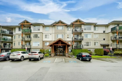 101 2955 Diamond Crescent, Abbotsford, BC, Abbotsford — Apartment/Condo for sale