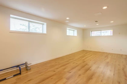 Basement Recreation Room Photo of 4810 Fairlawn Drive, Burnaby, BC