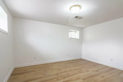 Entry Foyer Photo of 4810 Fairlawn Drive, Burnaby, BC