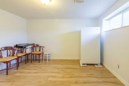 Mudroom Photo of 4810 Fairlawn Drive, Burnaby, BC