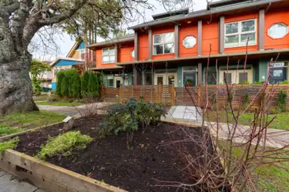 1187 E 19th Avenue, Vancouver, BC, Vancouver — Townhouse for sale