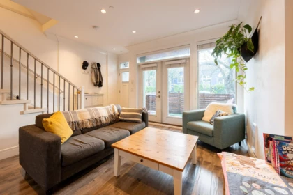 1187 E 19th Avenue, Vancouver, BC, Vancouver — Townhouse for sale