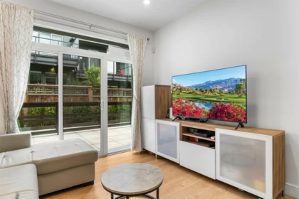106 7131 17th Avenue, Burnaby, BC