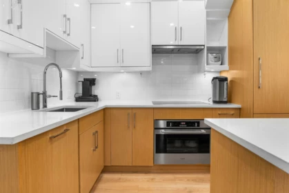 Kitchen Island Photo of 106 7131 17th Avenue, Burnaby, BC