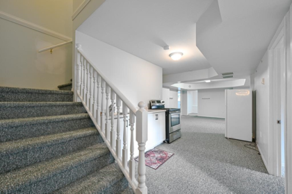 Staircase Photo of 32948 10 Avenue, Mission, BC