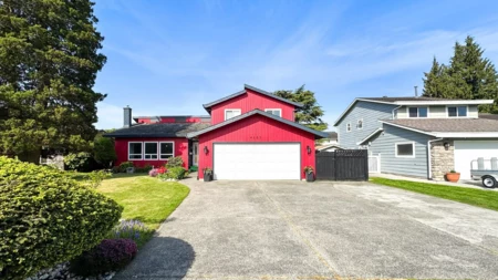 Front Yard Photo of 4683 54 Street, Delta, BC