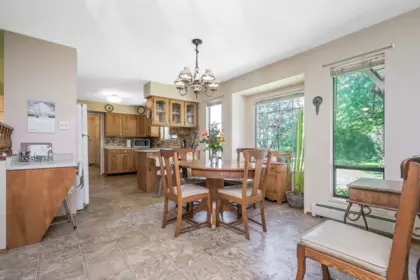 Office / Den Photo of 333 224 Street, Langley, BC