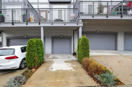 Laundry Room Photo of 44 3552 Victoria Drive, Coquitlam, BC