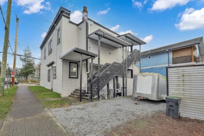 634 N Tenth Street, New Westminster, BC