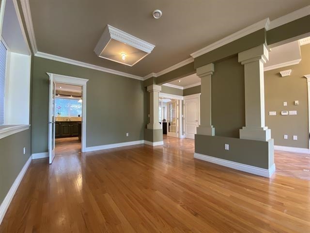 Living Room Photo of 467 W Kings Road, North Vancouver, BC