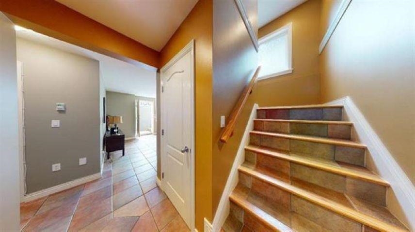 Mudroom Photo of 467 W Kings Road, North Vancouver, BC
