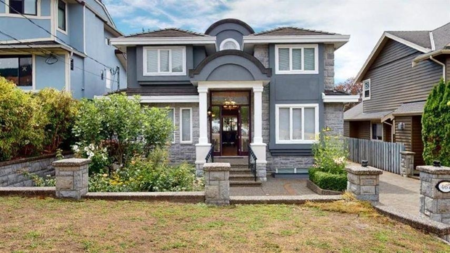 467 W Kings Road, North Vancouver, BC, Upper Lonsdale — 7 bed single family residence for sale