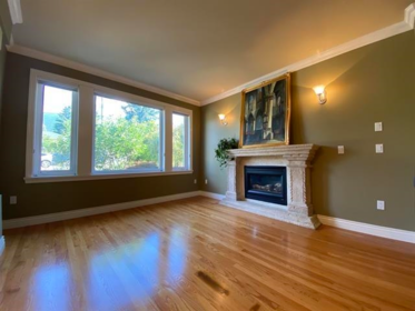 467 W Kings Road, North Vancouver, BC