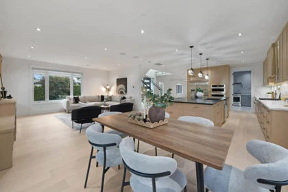 Kitchen Photo of 13915 Blackburn Avenue, White Rock, BC