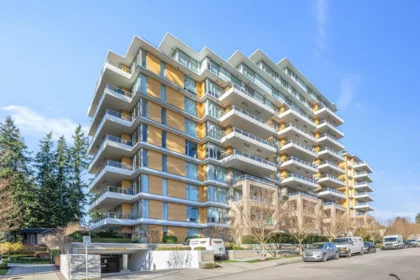 204 1501 Vidal Street, White Rock, BC, White Rock — Apartment/Condo for sale