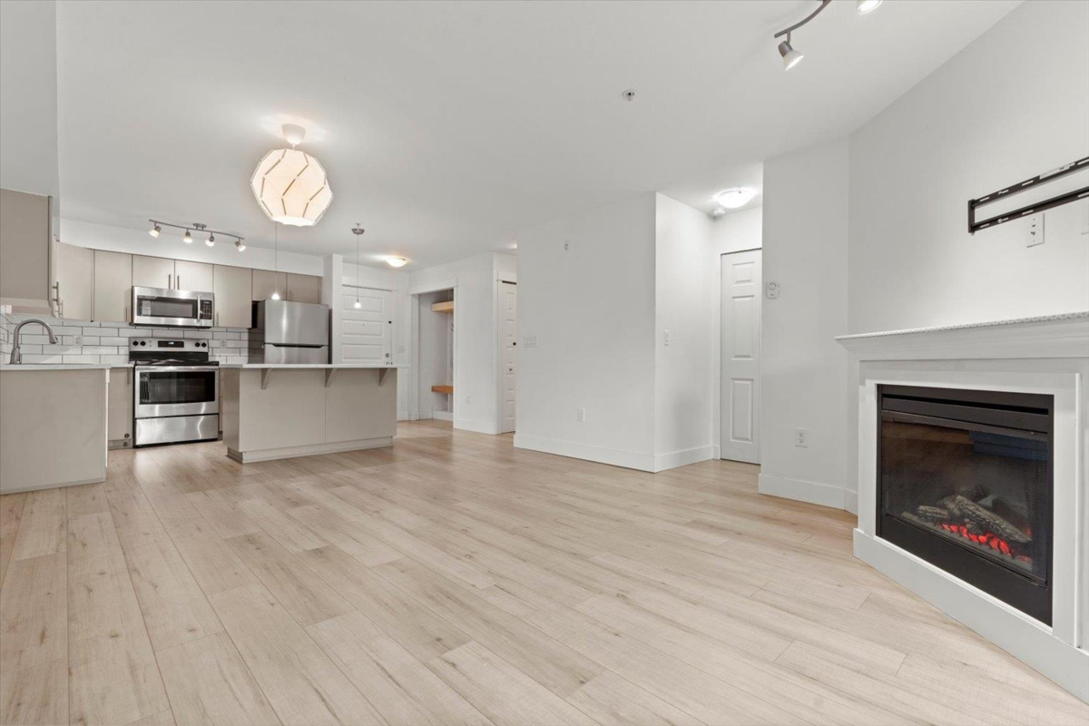 Basement Recreation Room Photo of 223 2515 Park Drive, Abbotsford, BC