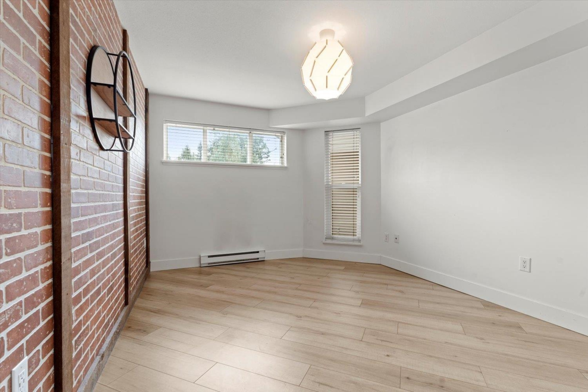 Mudroom Photo of 223 2515 Park Drive, Abbotsford, BC