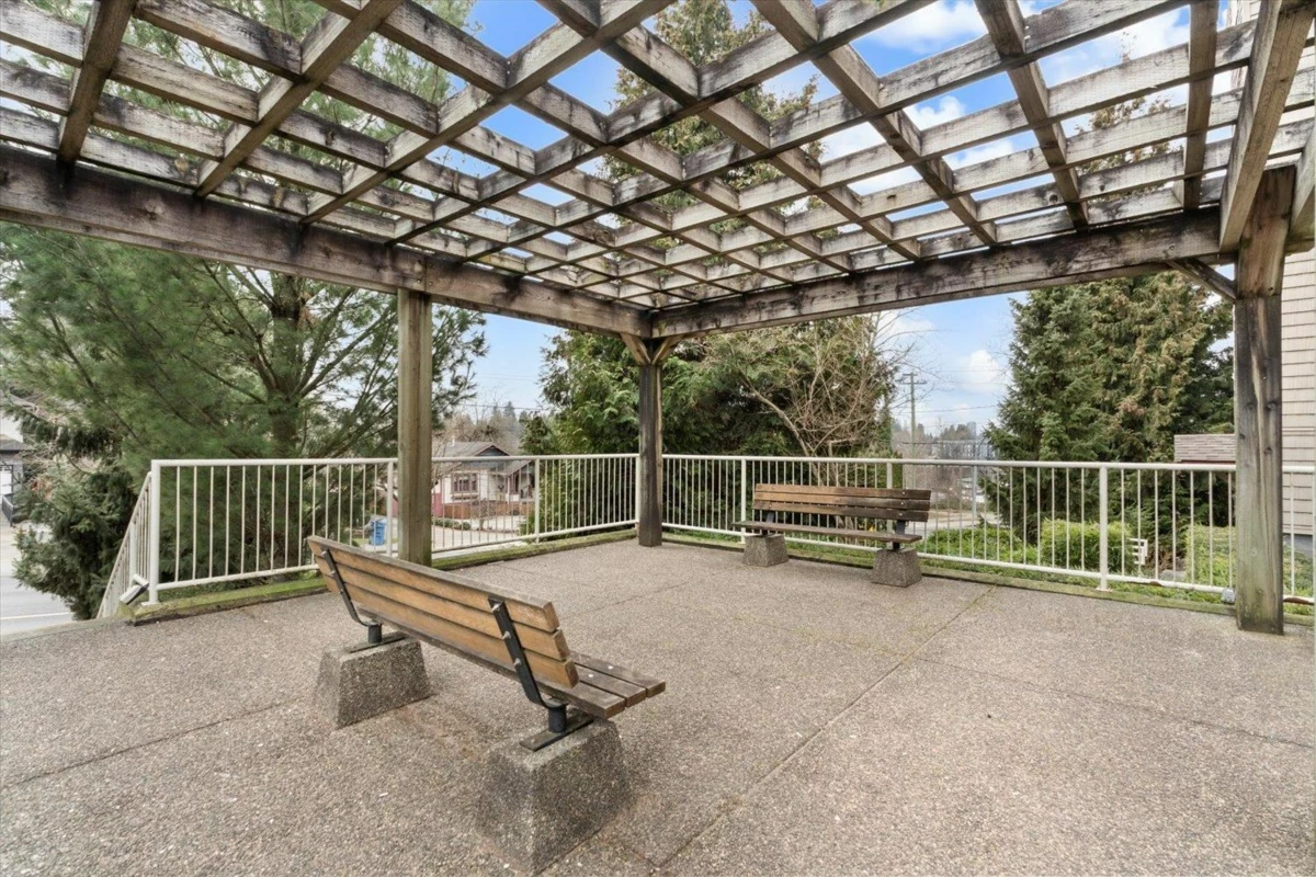 Swimming Pool Photo of 223 2515 Park Drive, Abbotsford, BC