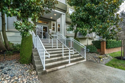 305 4728 53 Street, Delta, BC, Delta — Apartment/Condo for sale