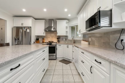 6792 Henry Street, Chilliwack, BC, Chilliwack — Single Family Residence for sale