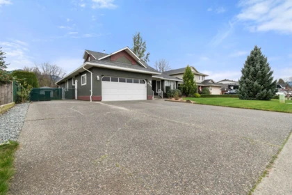 Outdoor Deck Photo of 6792 Henry Street, Chilliwack, BC