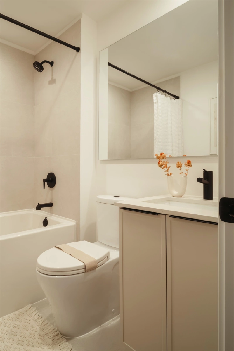 Walk-In Closet Photo of 215 3075 Murray Street, Port Moody, BC