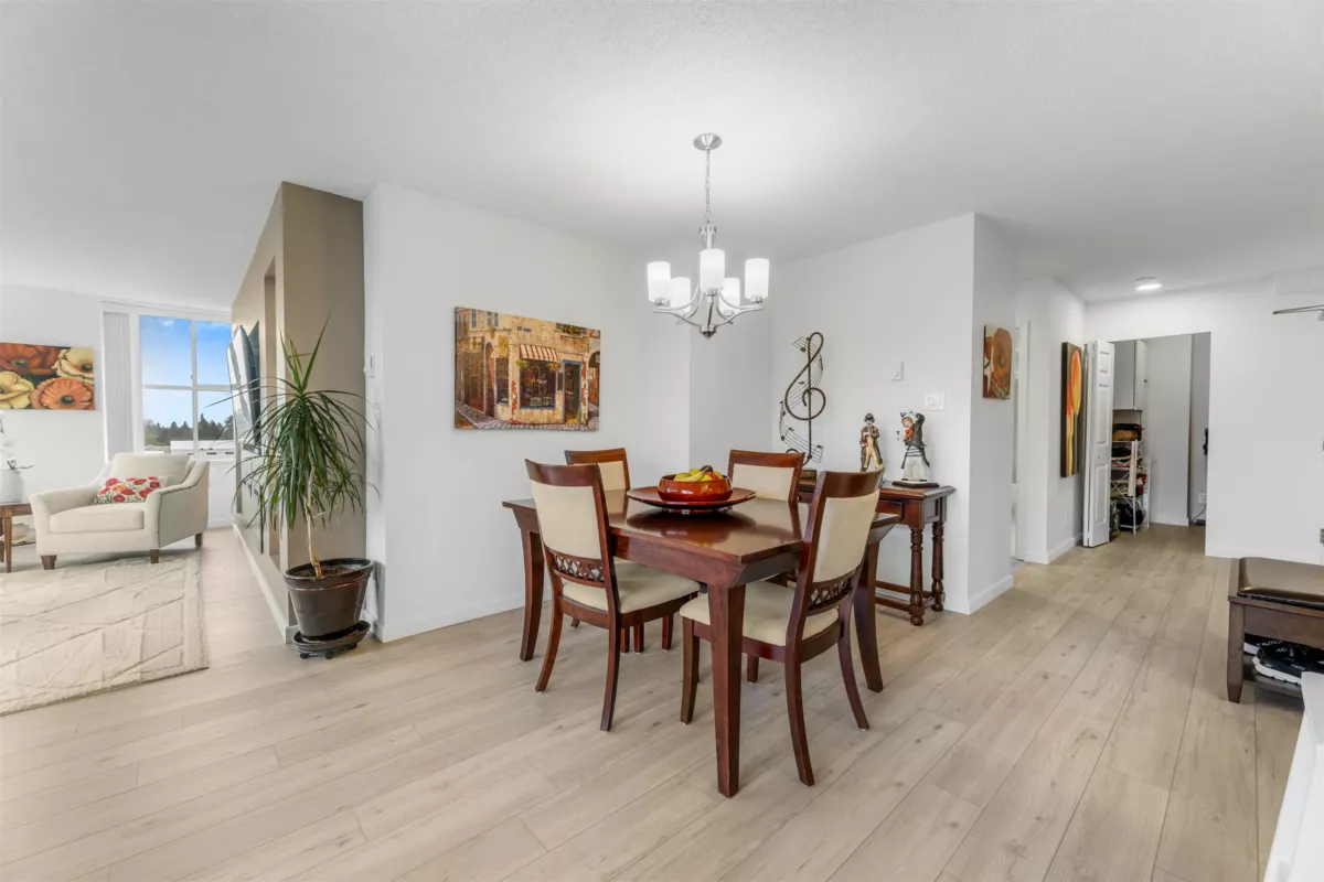 Pantry Photo of 801 11910 80 Avenue, Delta, BC