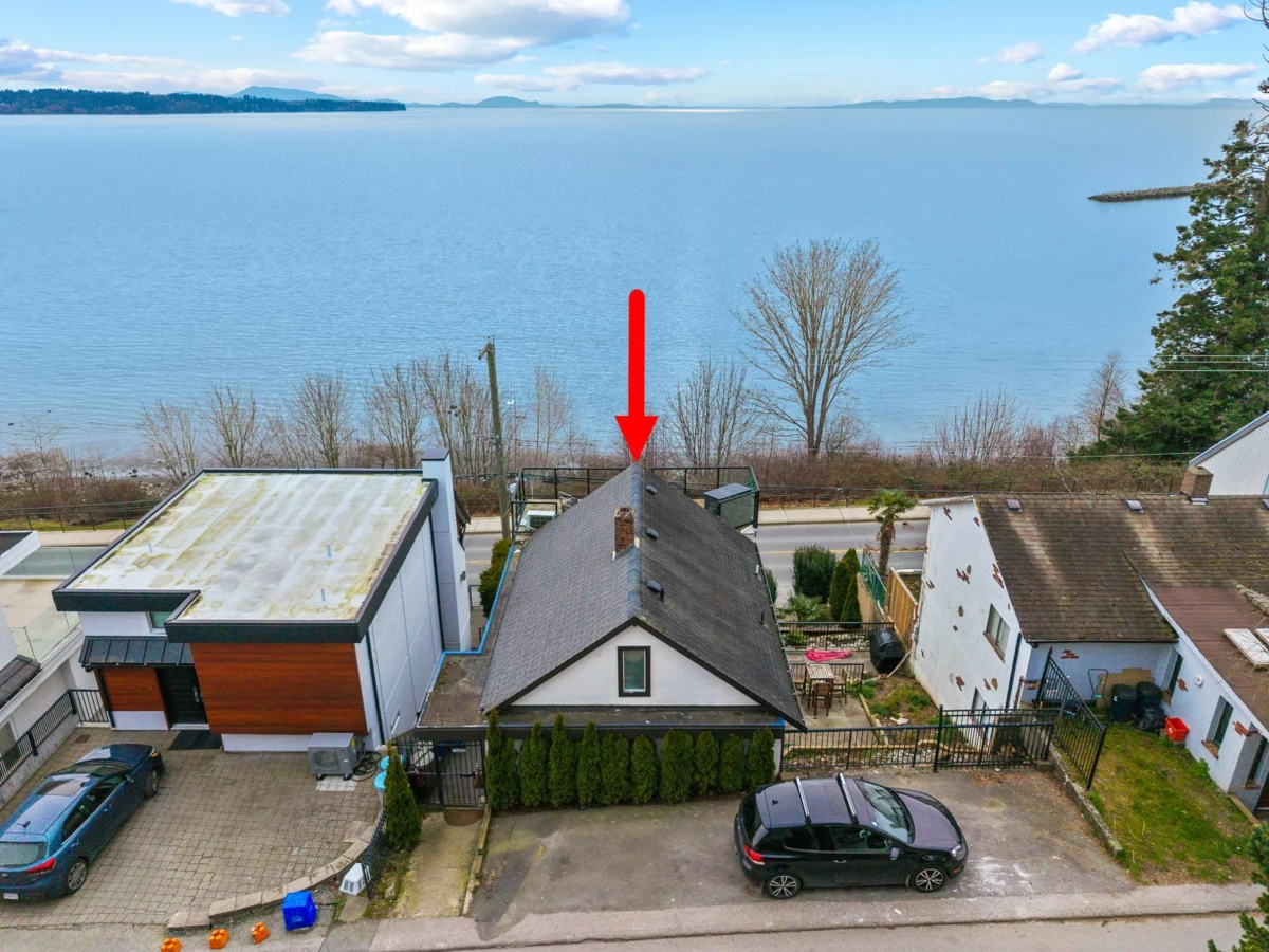 Exterior Front Photo of 15289 Marine Drive, White Rock, BC