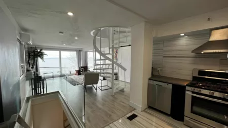 Office / Den Photo of 15289 Marine Drive, White Rock, BC