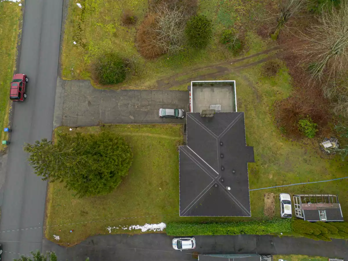 Breakfast Nook Photo of 40127 Kalodon Road, Squamish, BC
