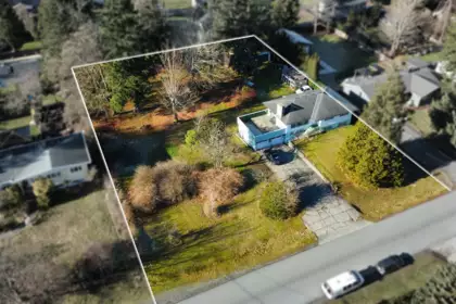 40127 Kalodon Road, Squamish, BC, Squamish — Single Family Residence for sale