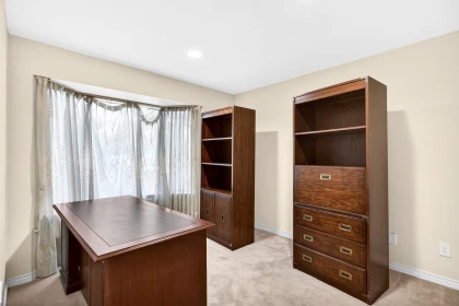 Hallway Photo of 291 N Springer Avenue, Burnaby, BC
