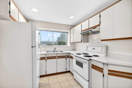 Outdoor Kitchen Photo of 291 N Springer Avenue, Burnaby, BC