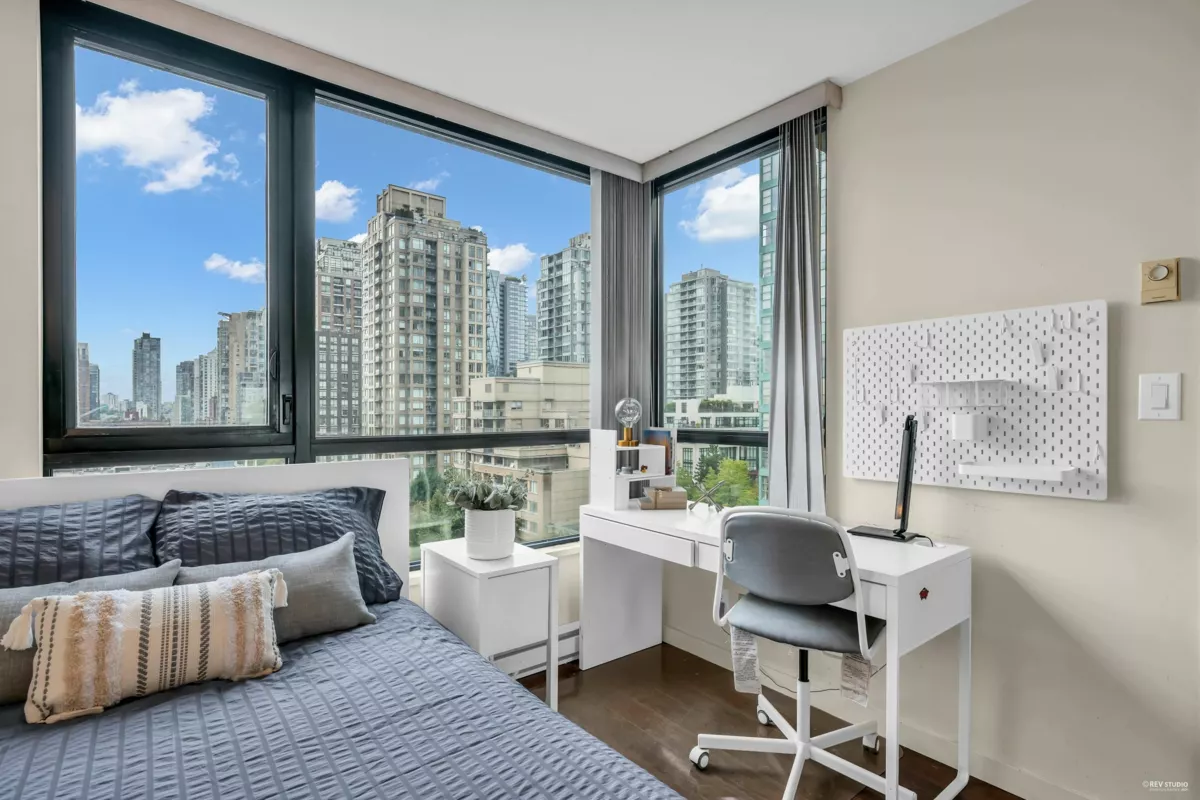 Bedroom 4 Photo of 1001 928 Homer Street, Vancouver, BC