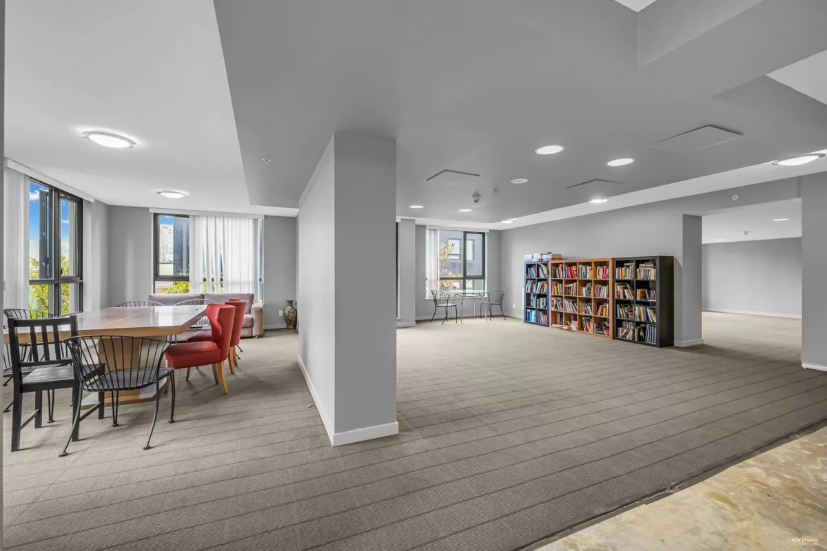 Mudroom Photo of 1001 928 Homer Street, Vancouver, BC
